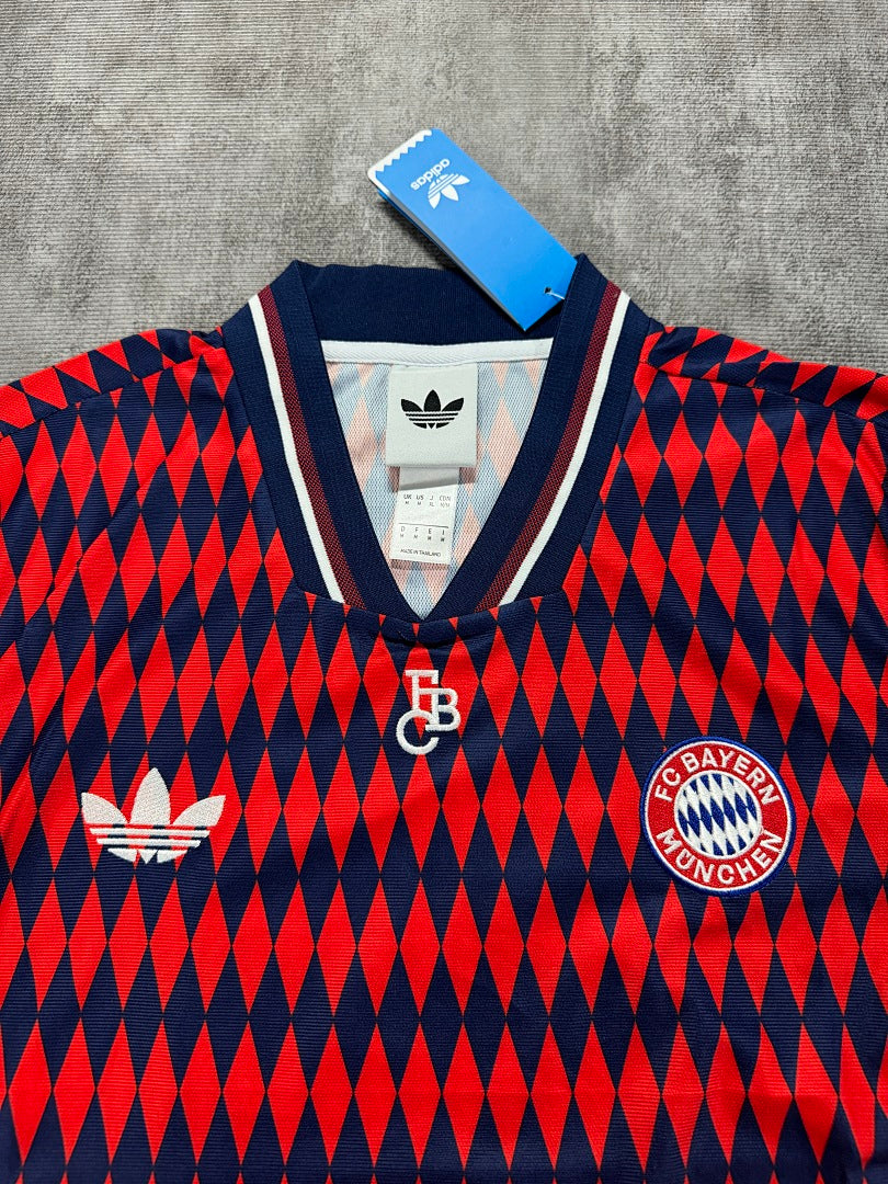 2025-26 Bayern Munich Red Blue - image 2