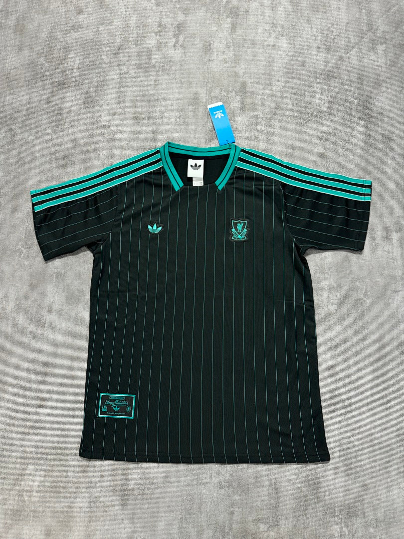 2025-26 Liverpool Black Green - image 3