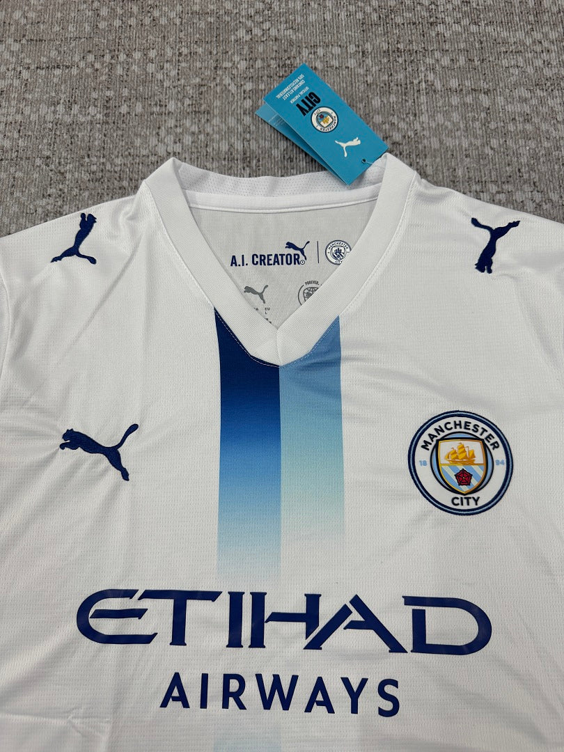 2026-27 Man City Third - image 2