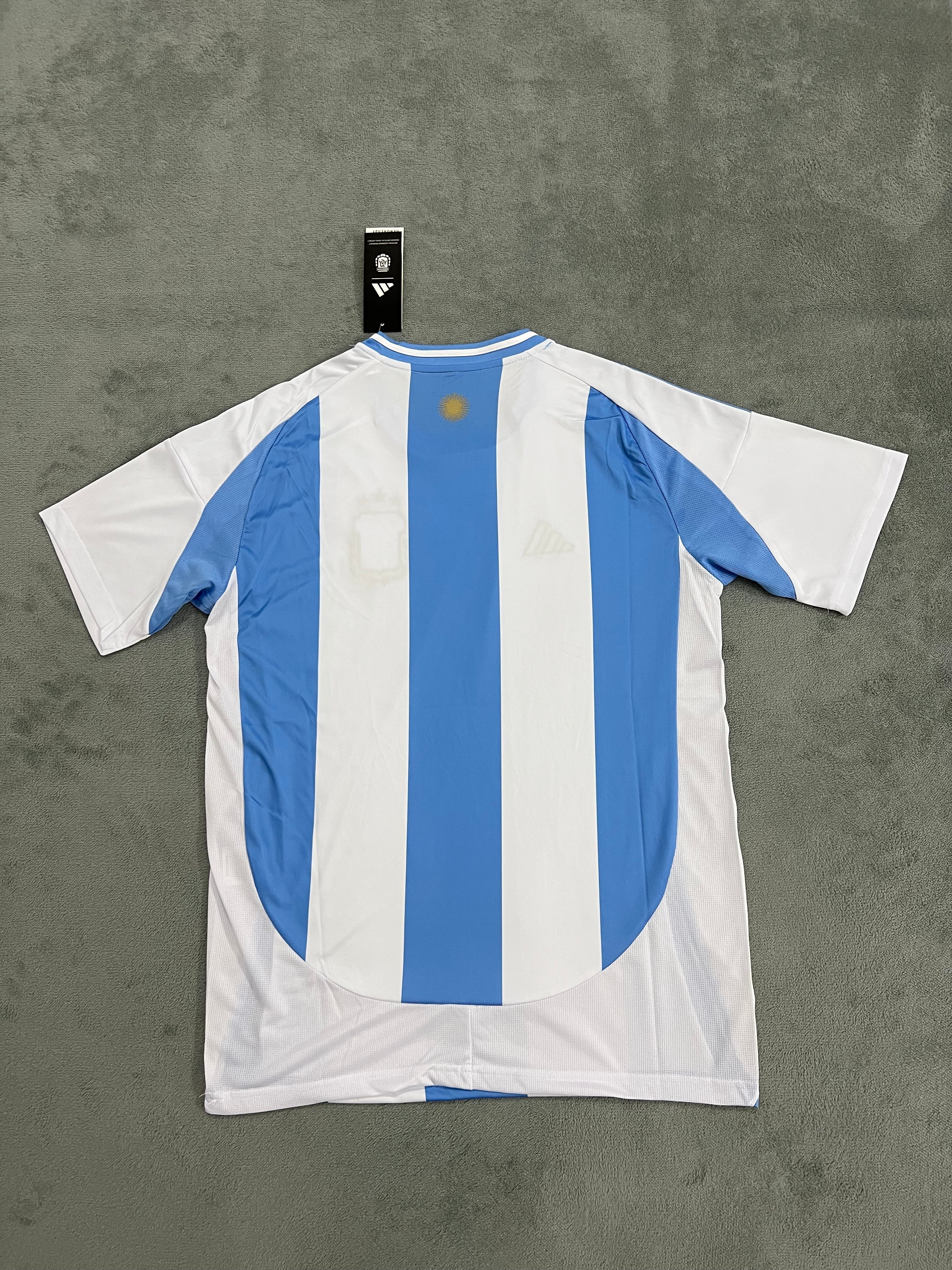 24 Argentina Home - image 2