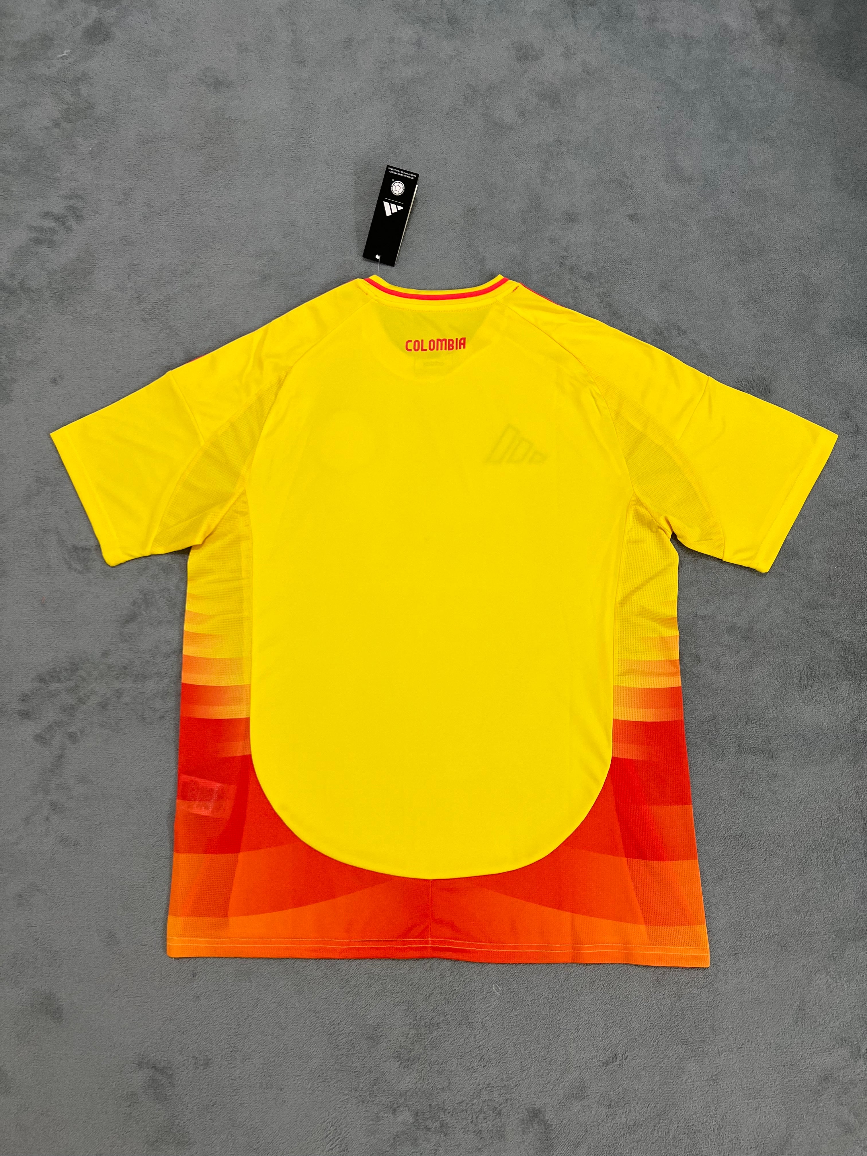 24 Colombia Home - image 2