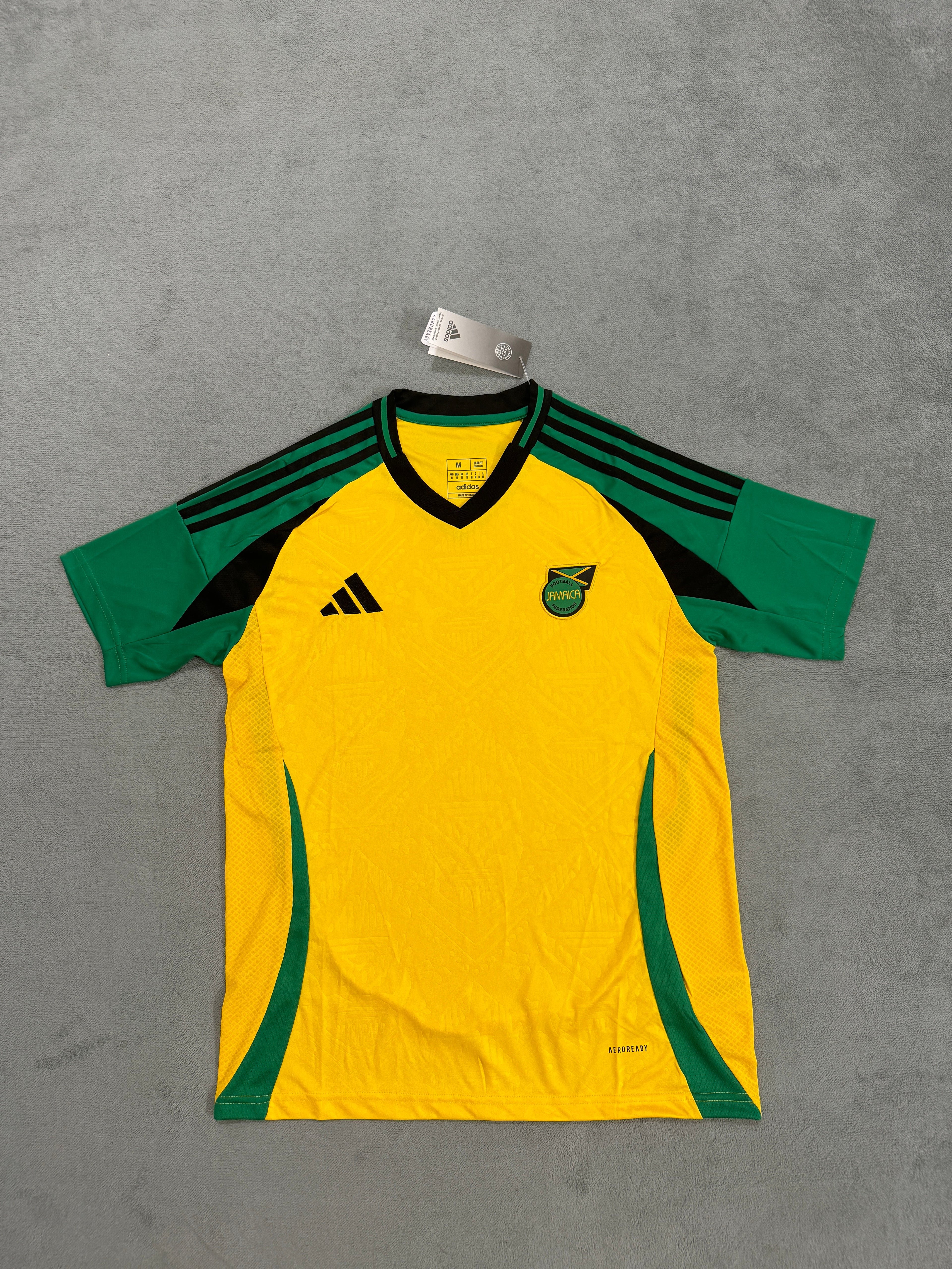 24 Jamaica Home